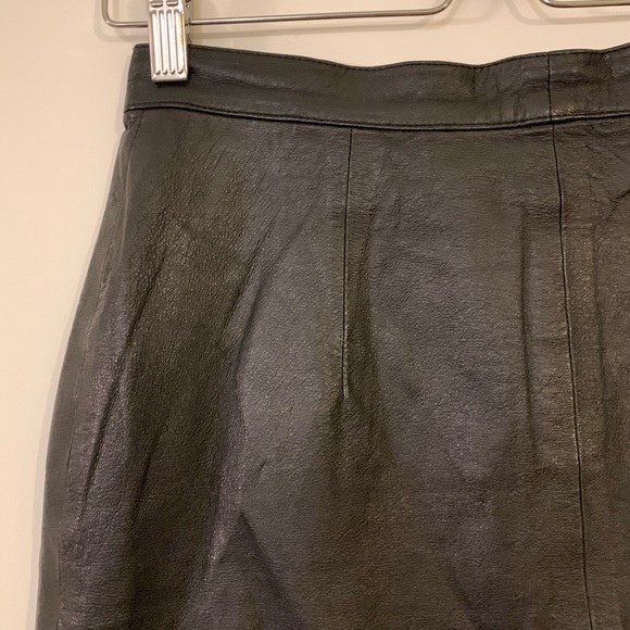 (SOLD) - Vintage Leather Mini-skirt - Picture 2 of 3